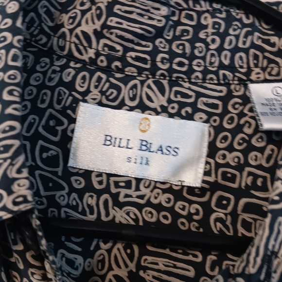 Bill Blass Gray and Tan Patterned Shirt 100% Silk Sz L - Picture 3 of 5